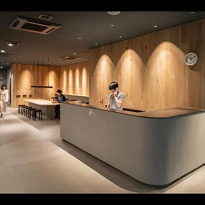 カプセルプラス横浜 サウナ&カプセル 2*, 横浜市 日本